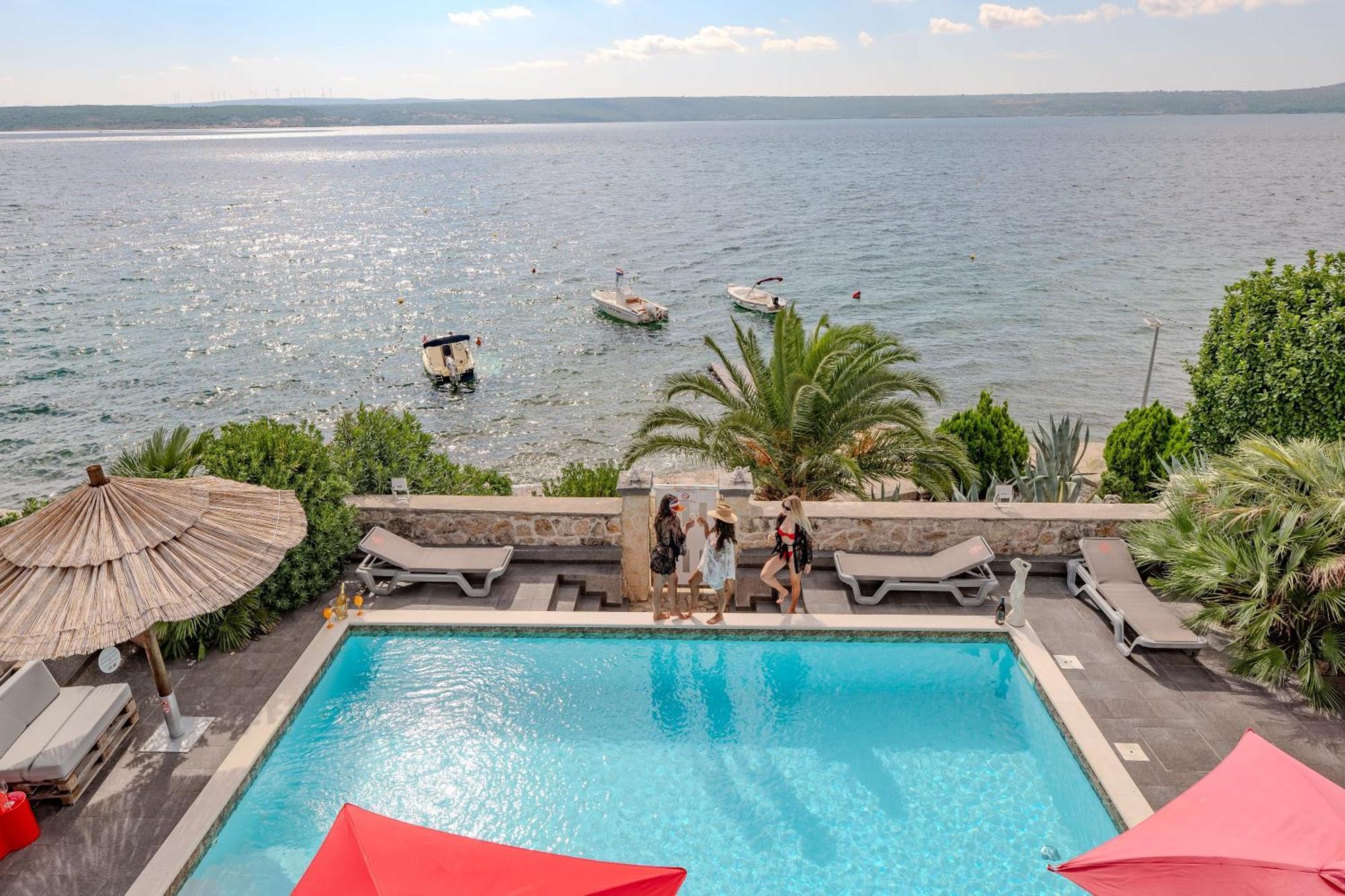 Design-Beachresort Масленица Экстерьер фото